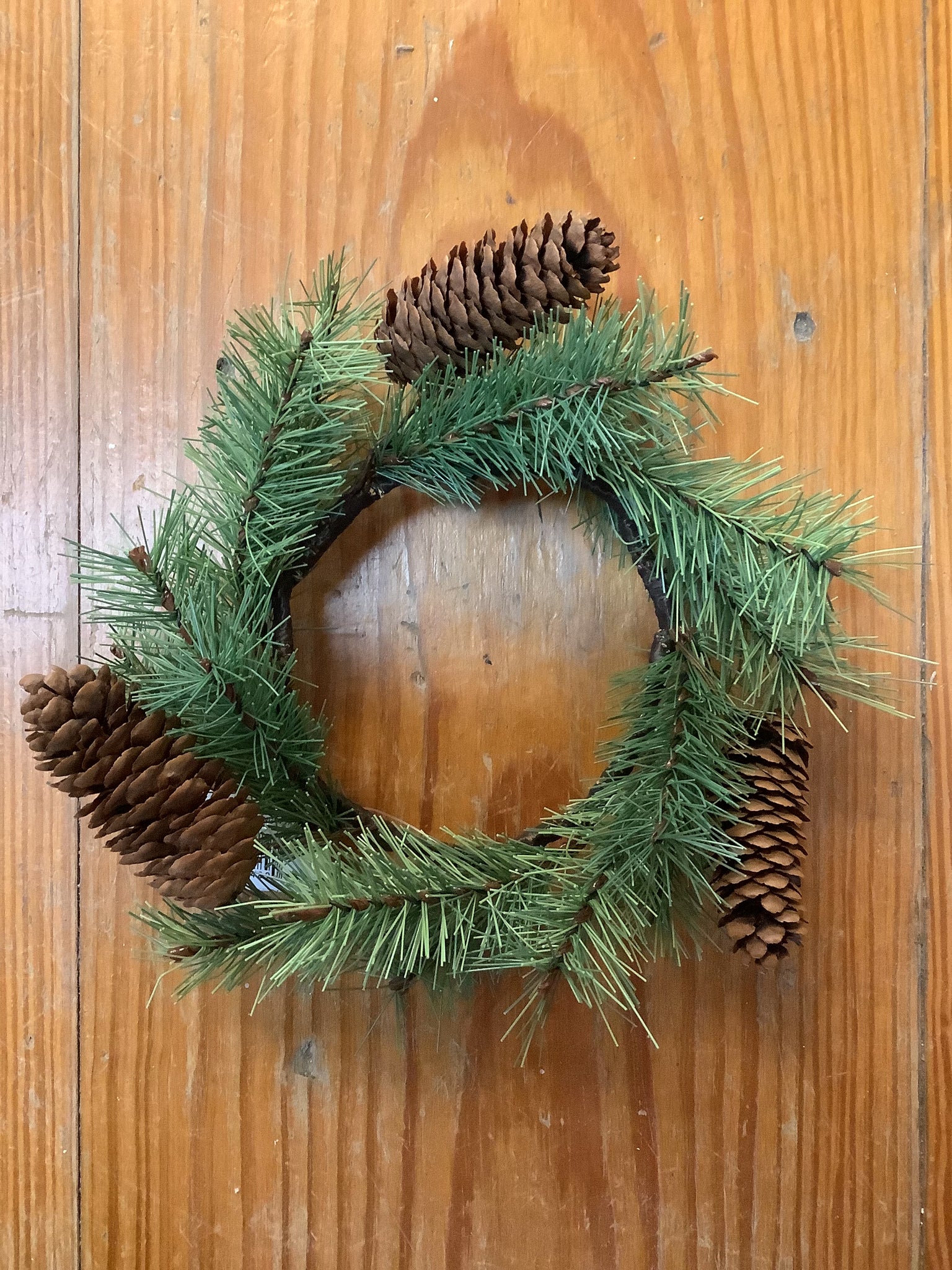 Pine and pine cone candle ring