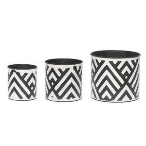 Black and white planter (3 sizes)