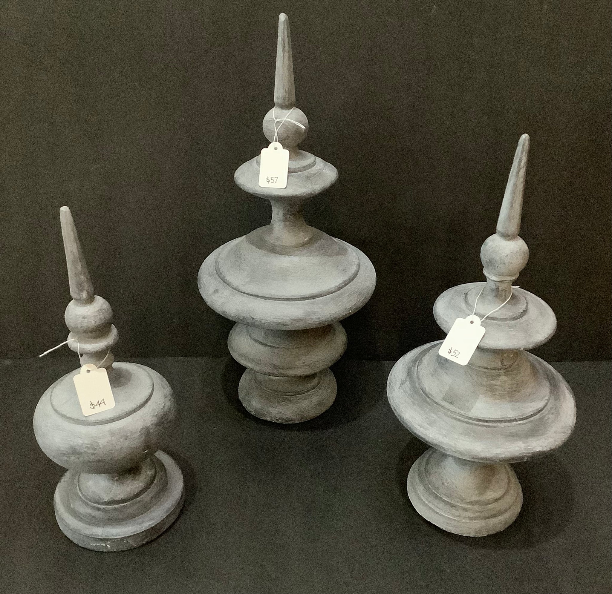 Distressed finial (3 sizes)