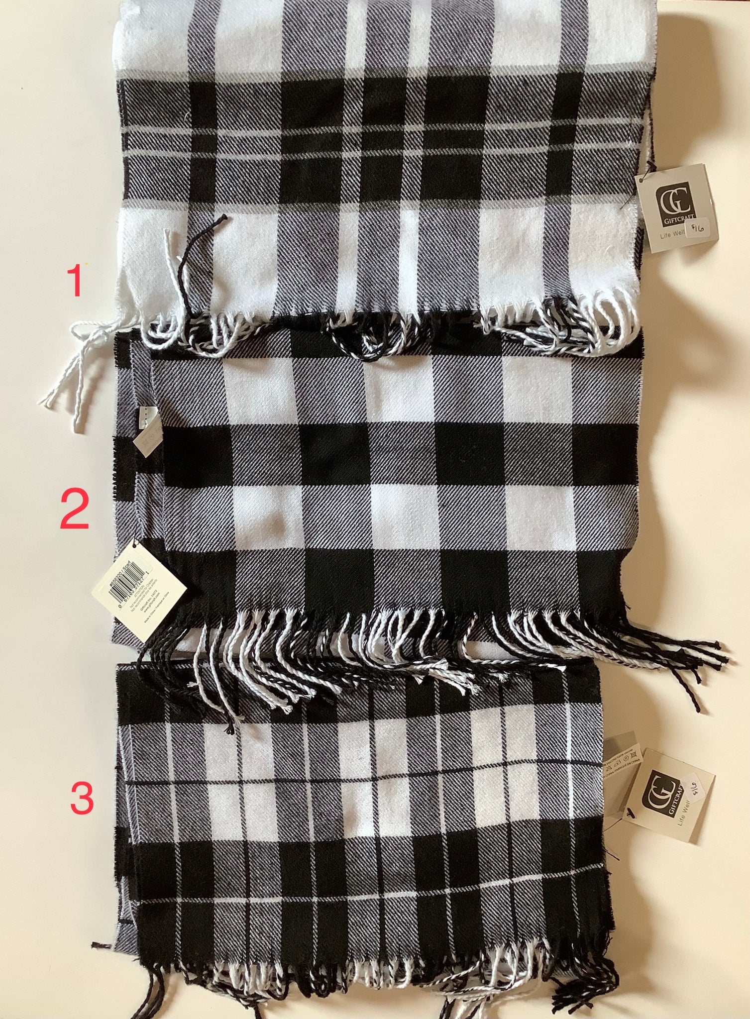 Black & white scarf (3 styles)