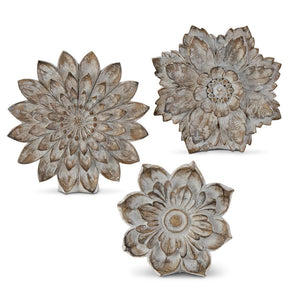 Whitewash carved resin table top flowers (3 sizes)