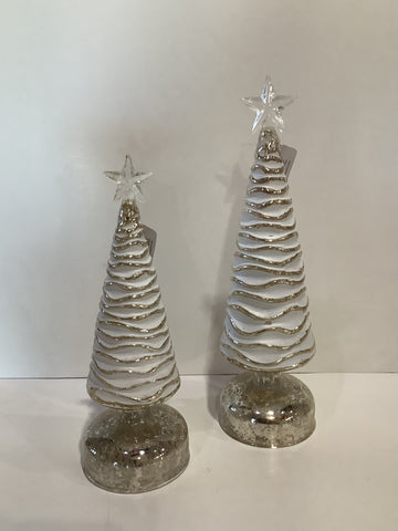 Gold accent light up tree (2 sizes)