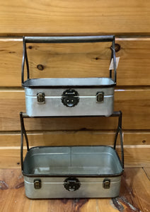 Metal bucket with latch accent (2 sizes)