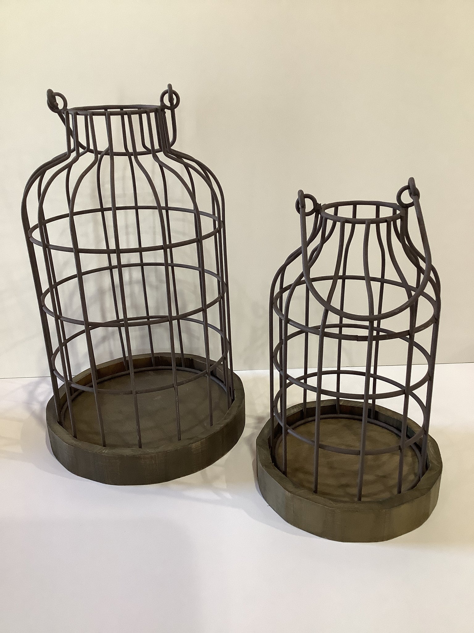 Wire Lantern (2 sizes)